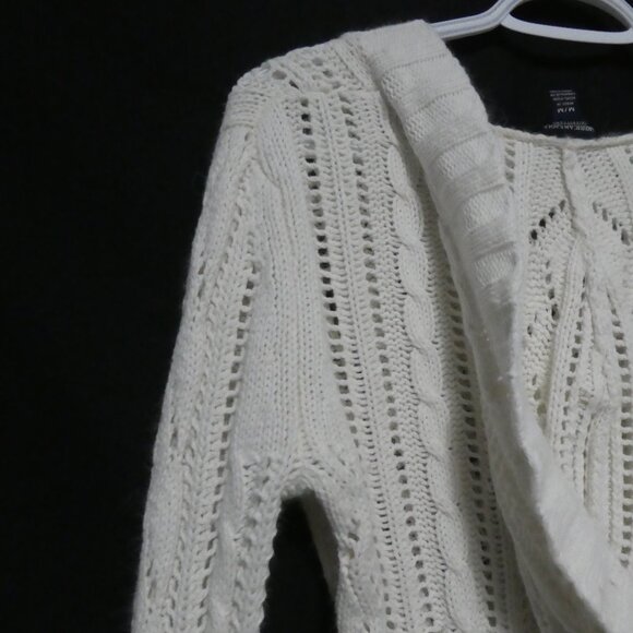 AMERICAN EAGLE OUTFITTERS | medium | Hooded White Knitted Lace Sweater W Pockets - Picture 12 of 16